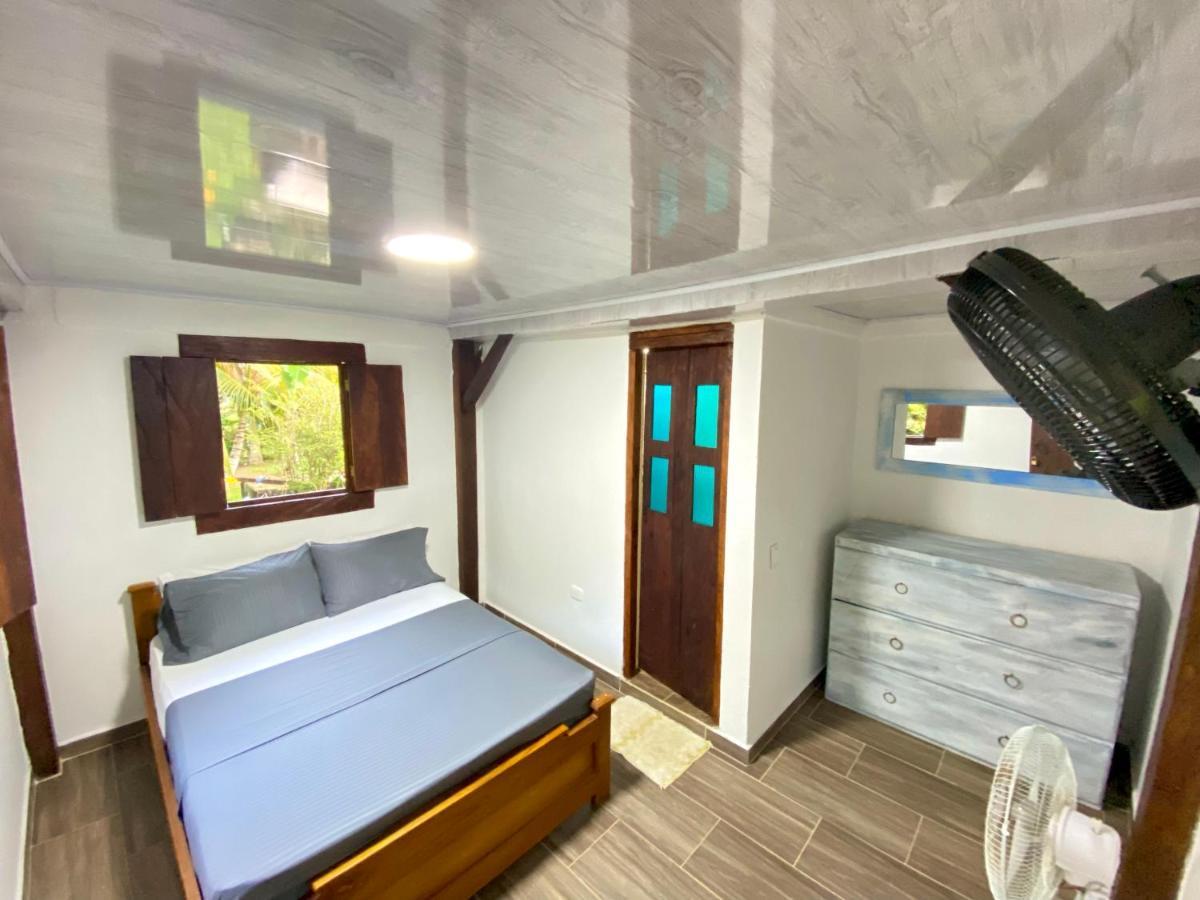 Hostal Portal Del Sol กาปูร์กานา ภายนอก รูปภาพ