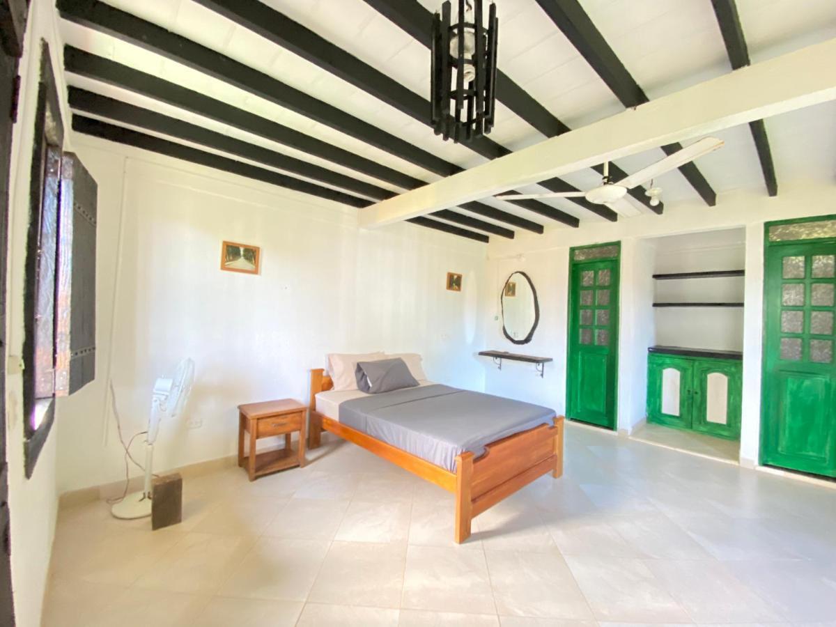 Hostal Portal Del Sol กาปูร์กานา ภายนอก รูปภาพ
