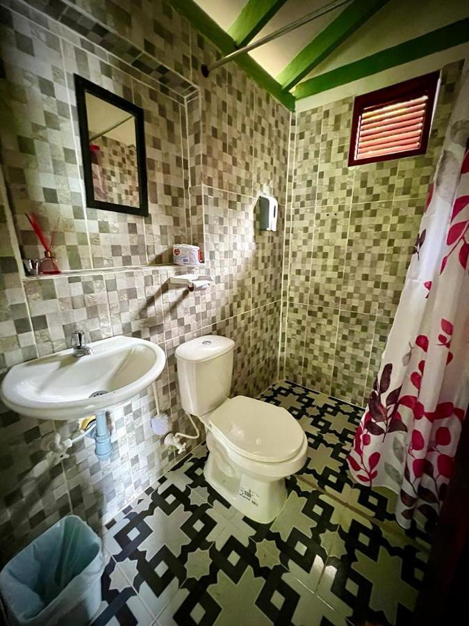 Hostal Portal Del Sol กาปูร์กานา ภายนอก รูปภาพ